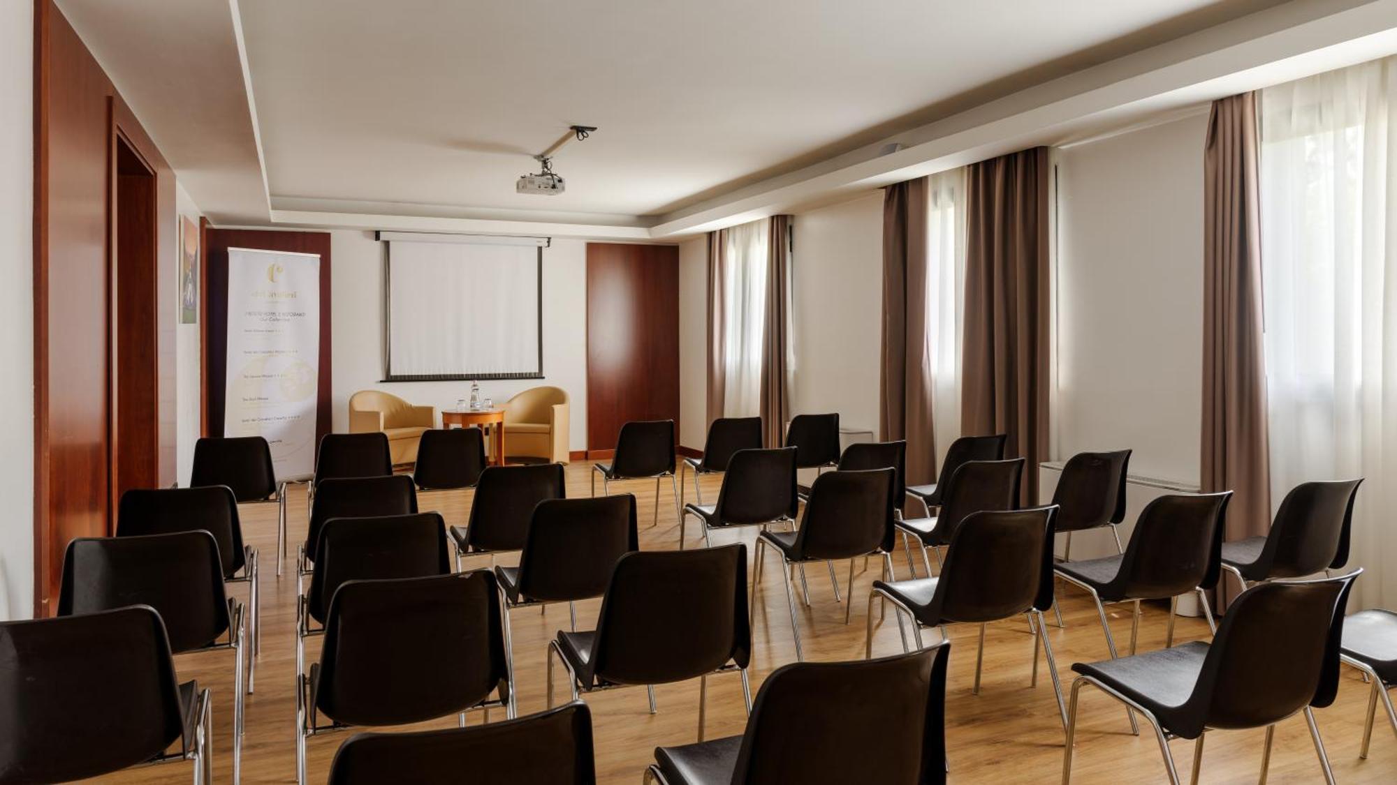 Hotel Dei Cavalieri Caserta - La Reggia Kültér fotó