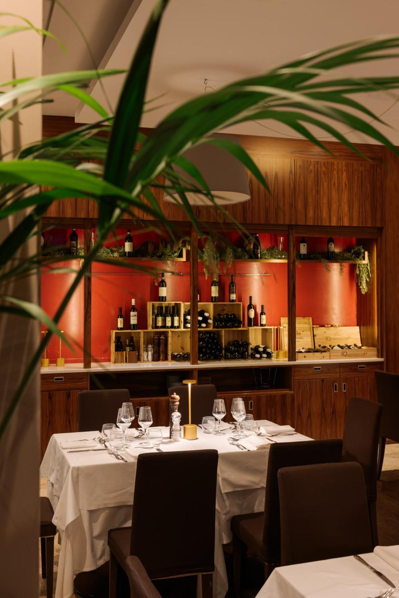 Hotel Dei Cavalieri Caserta - La Reggia Kültér fotó
