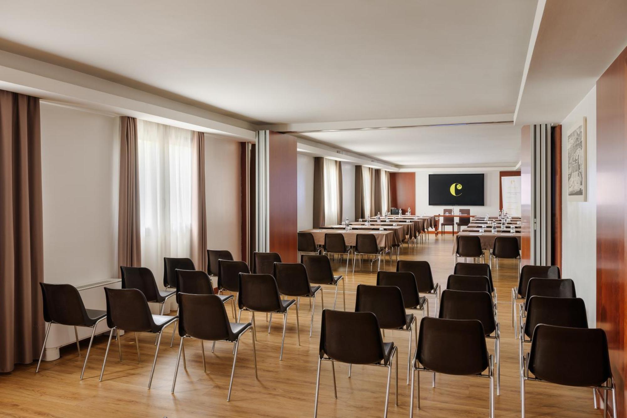 Hotel Dei Cavalieri Caserta - La Reggia Kültér fotó