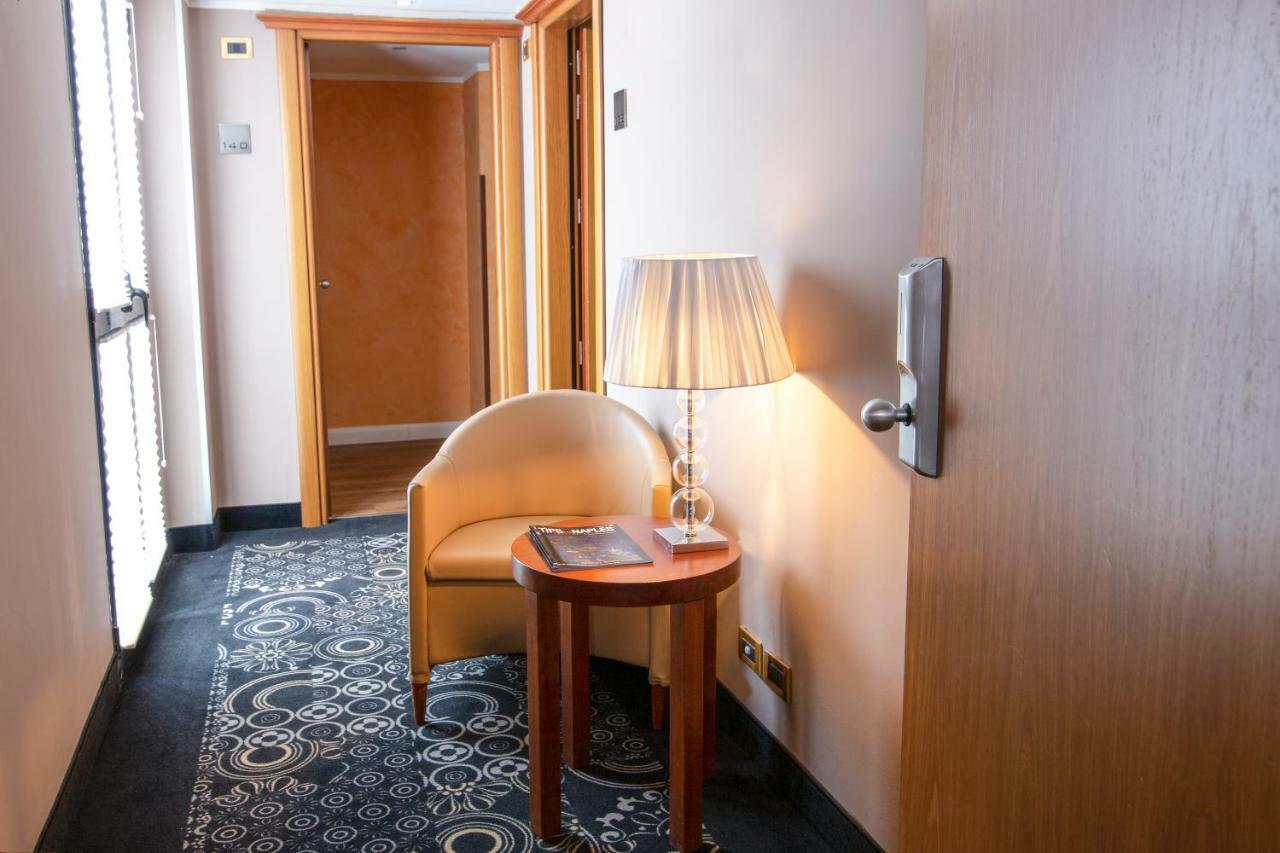 Hotel Dei Cavalieri Caserta - La Reggia Kültér fotó